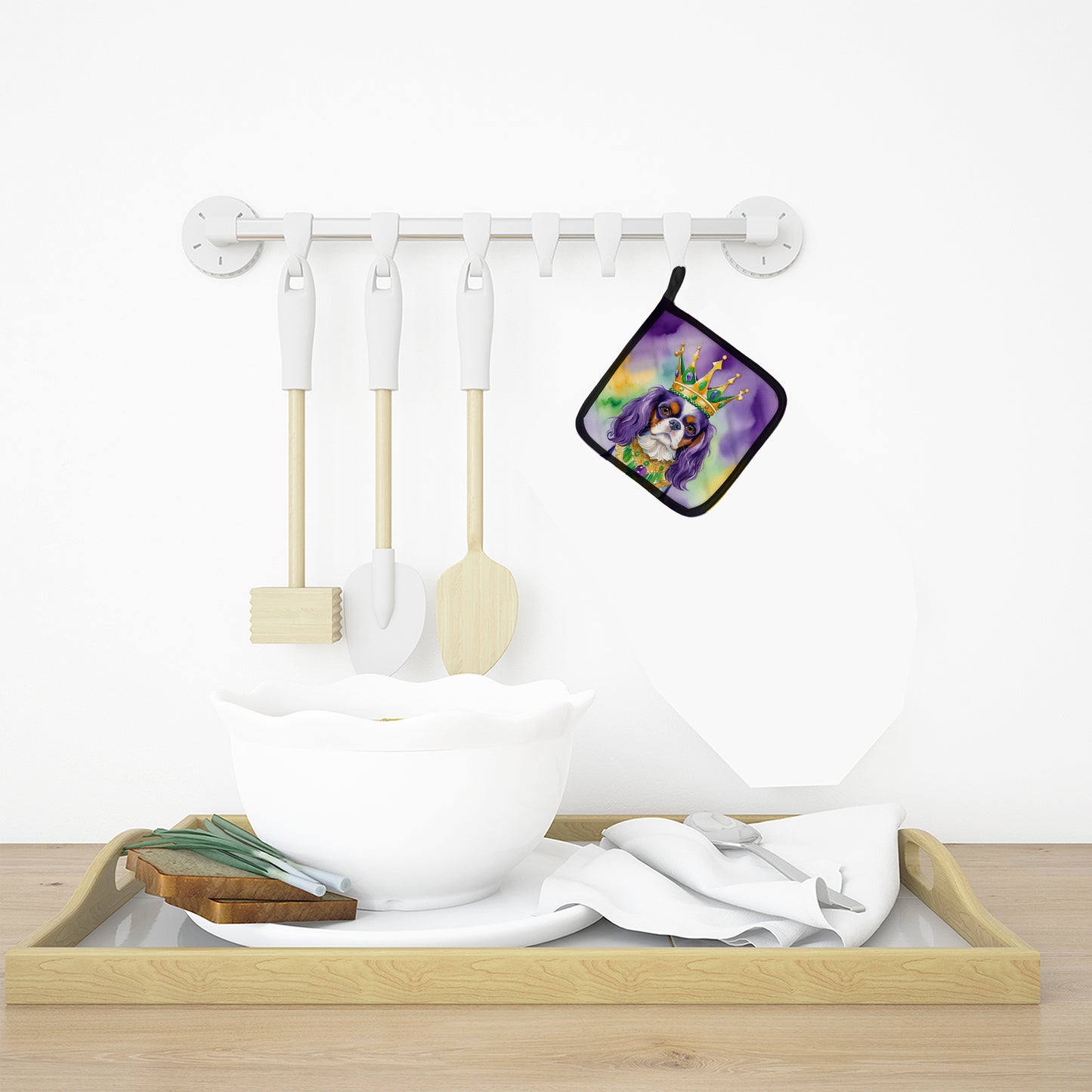 Cavalier Spaniel King of Mardi Gras Pair of Pot Holders