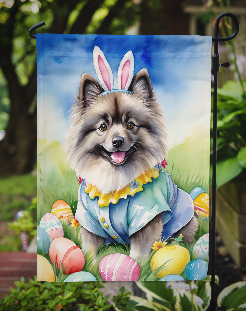 Keeshond Easter Egg Hunt Garden Flag
