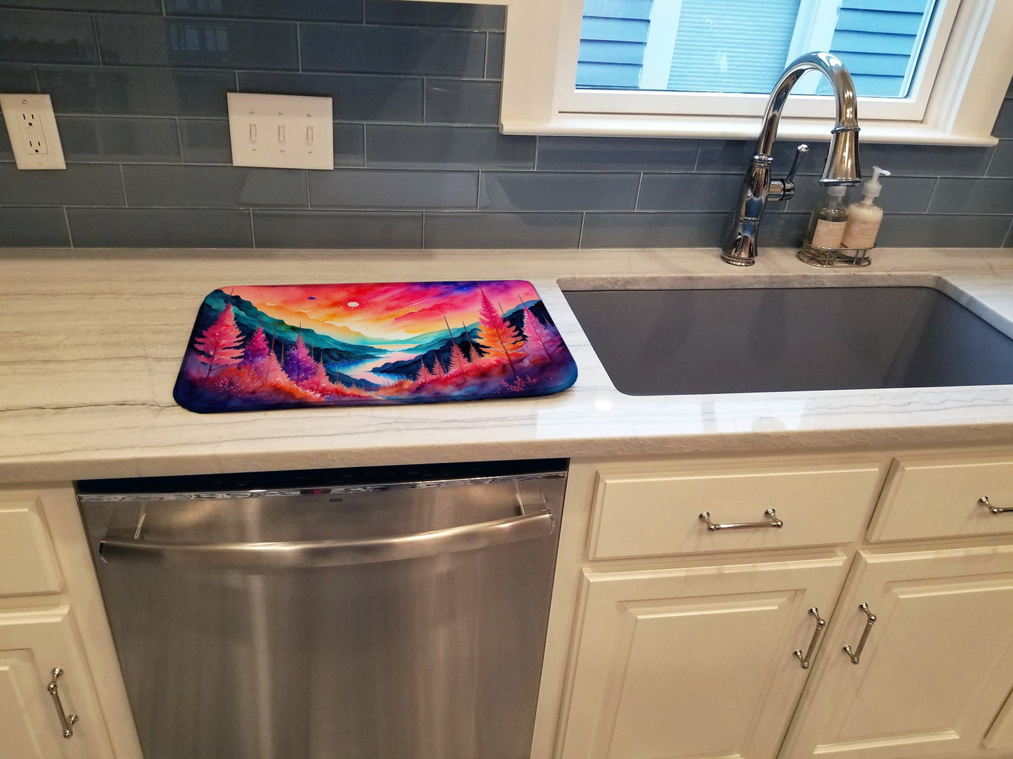 Astilbe in Color Dish Drying Mat