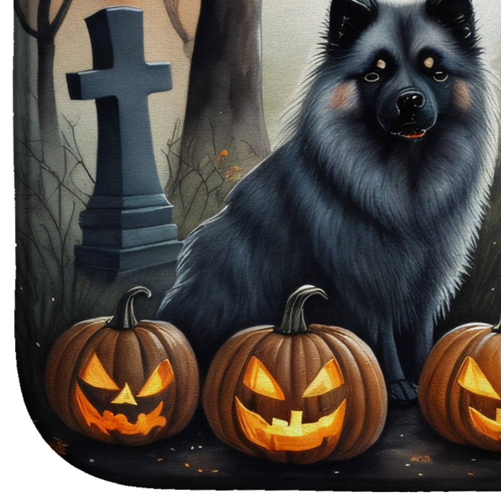 Keeshond Spooky Halloween Dish Drying Mat