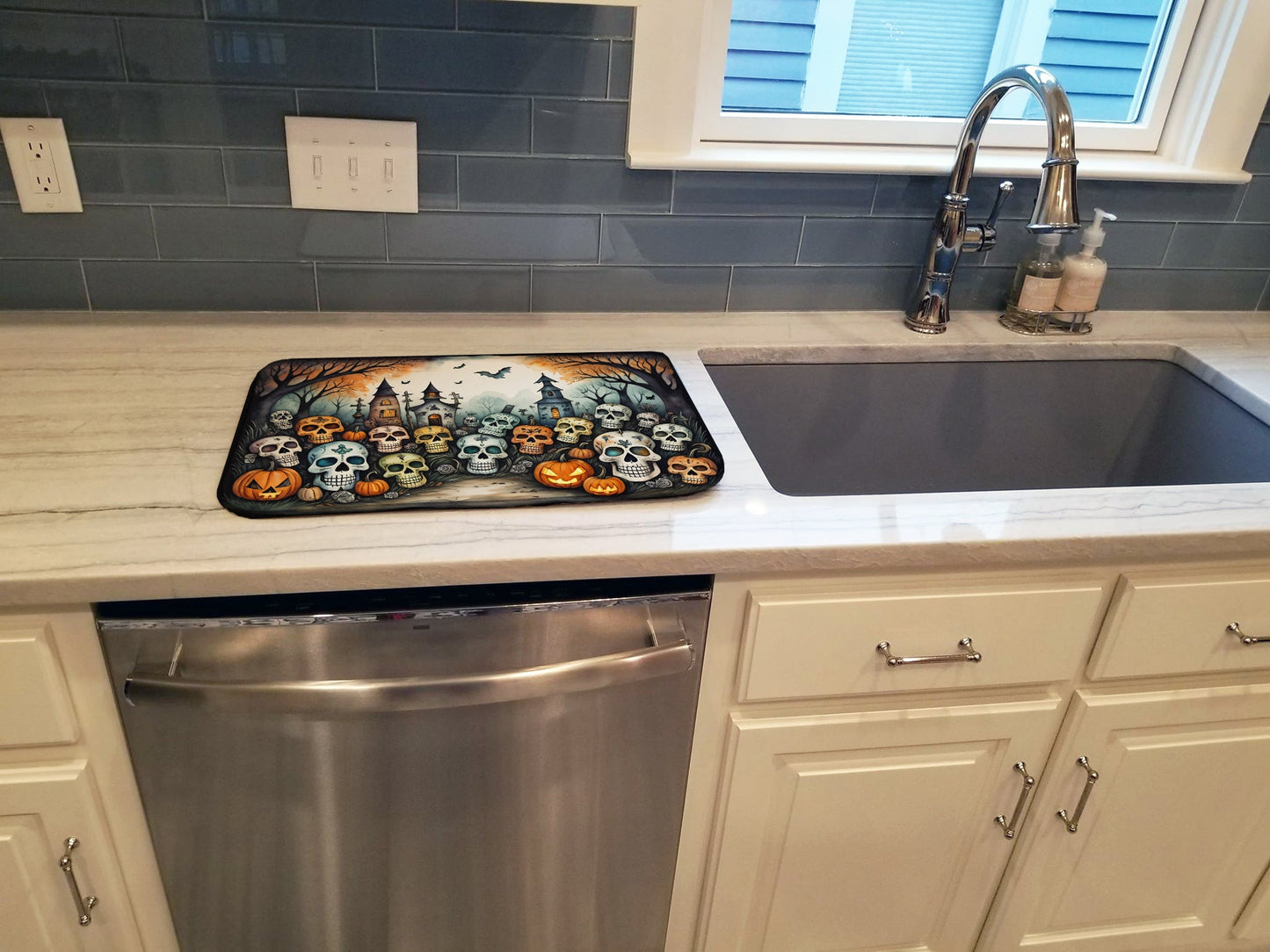 Calaveras Sugar Skulls Spooky Halloween Dish Drying Mat