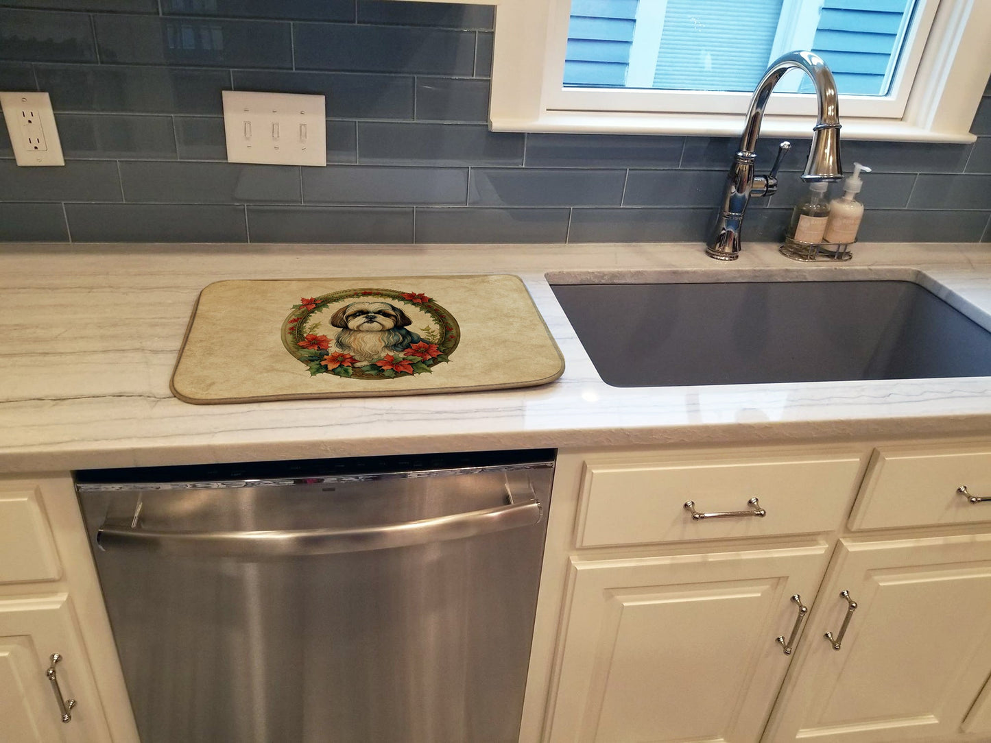 Shih Tzu Christmas Flowers Dish Drying Mat