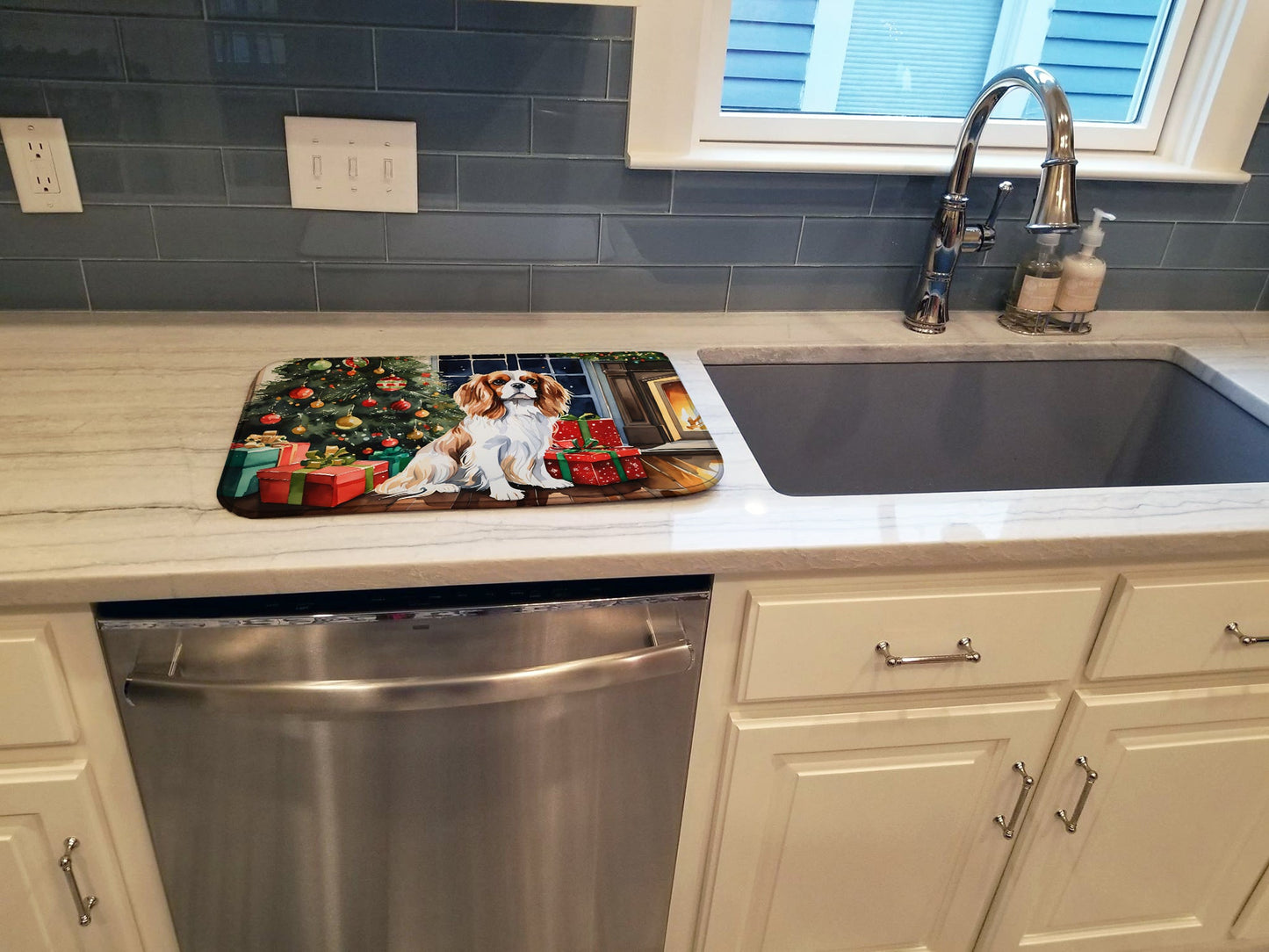 Cavalier Spaniel Cozy Christmas Dish Drying Mat