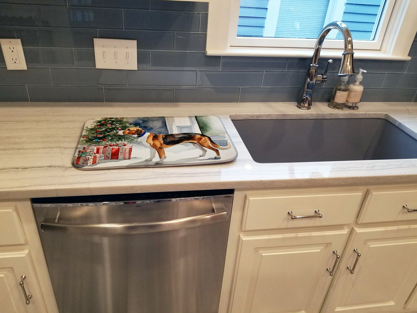 English Foxhound Cozy Christmas Dish Drying Mat