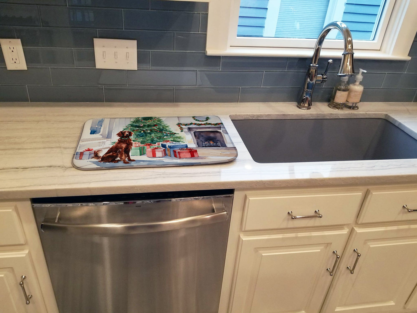 Irish Setter Cozy Christmas Dish Drying Mat