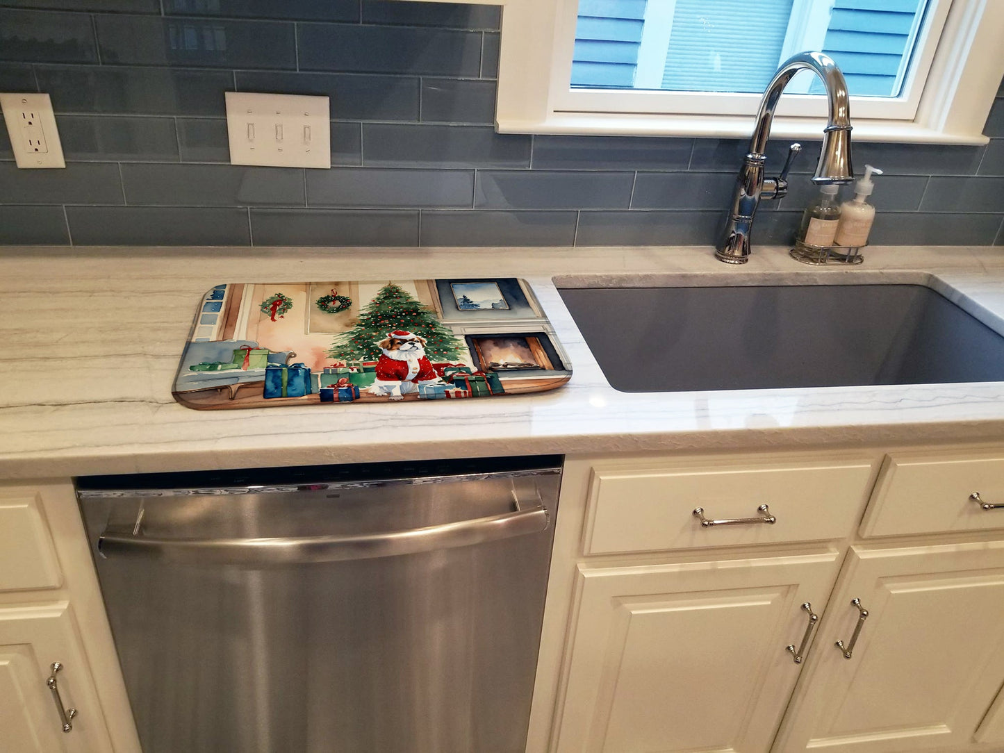 Japanese Chin Cozy Christmas Dish Drying Mat