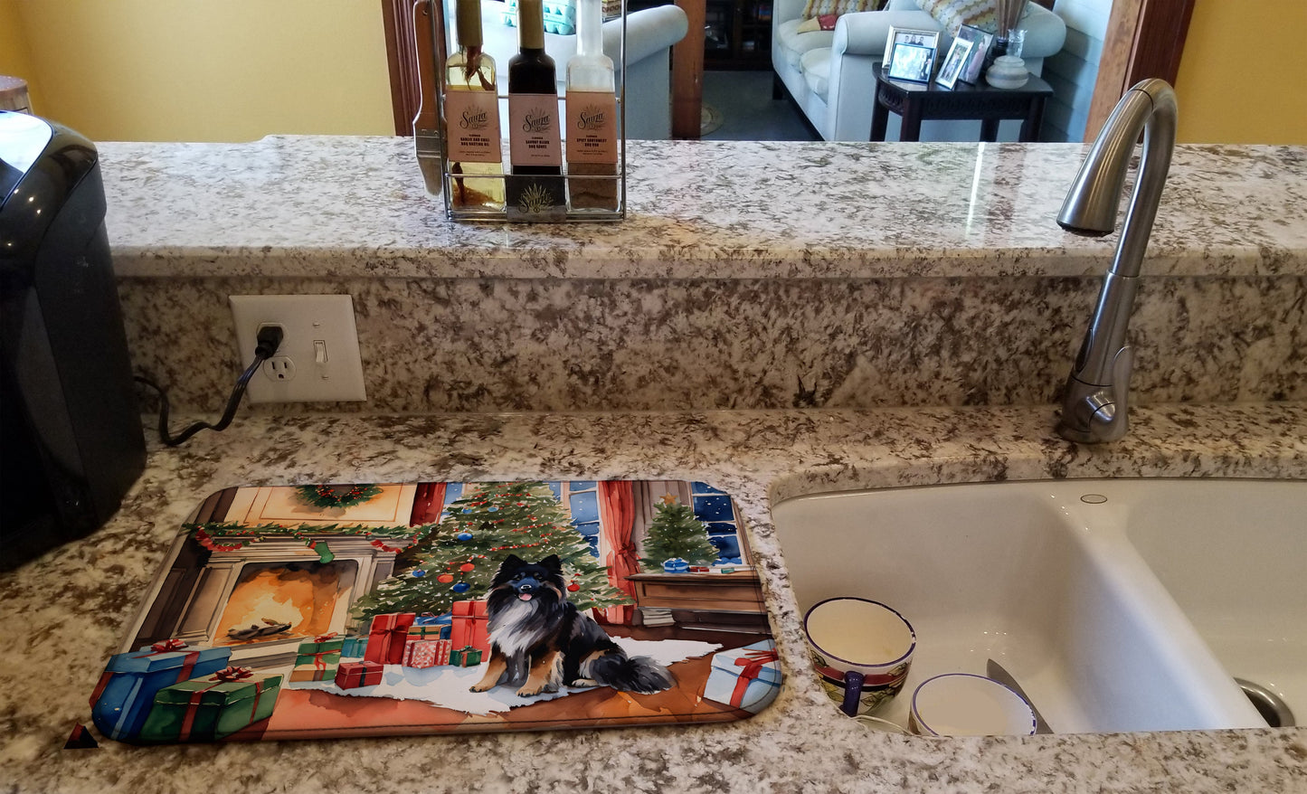 Keeshond Cozy Christmas Dish Drying Mat