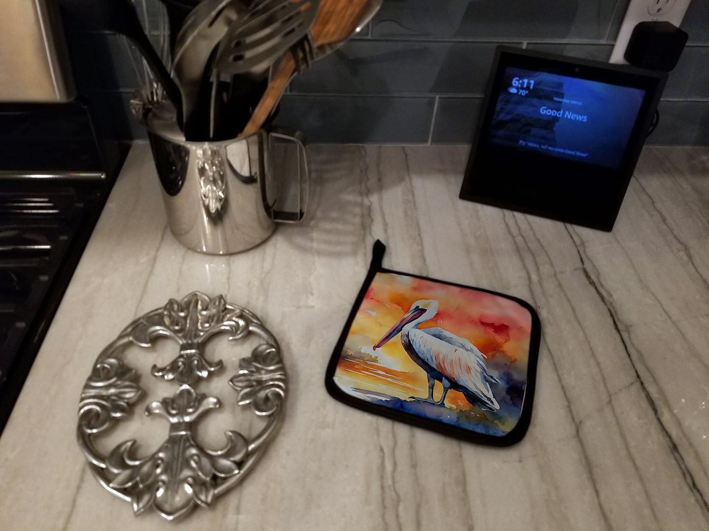 Pelican Pair of Pot Holders