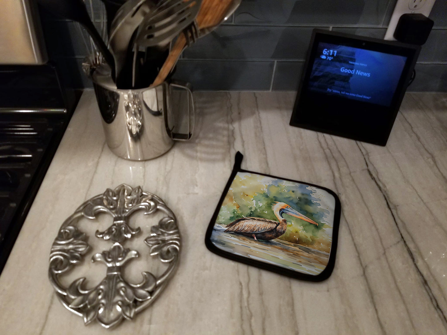 Pelican Pair of Pot Holders