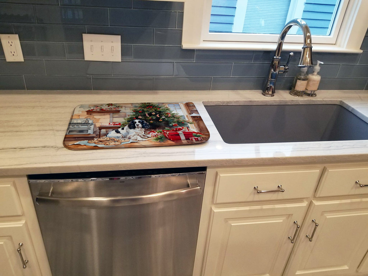 English Springer Spaniel Christmas Cookies Dish Drying Mat