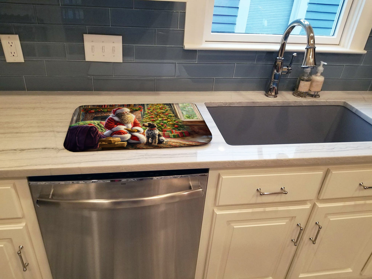 Wirehaired Pointing Griffon and Santa Claus Dish Drying Mat