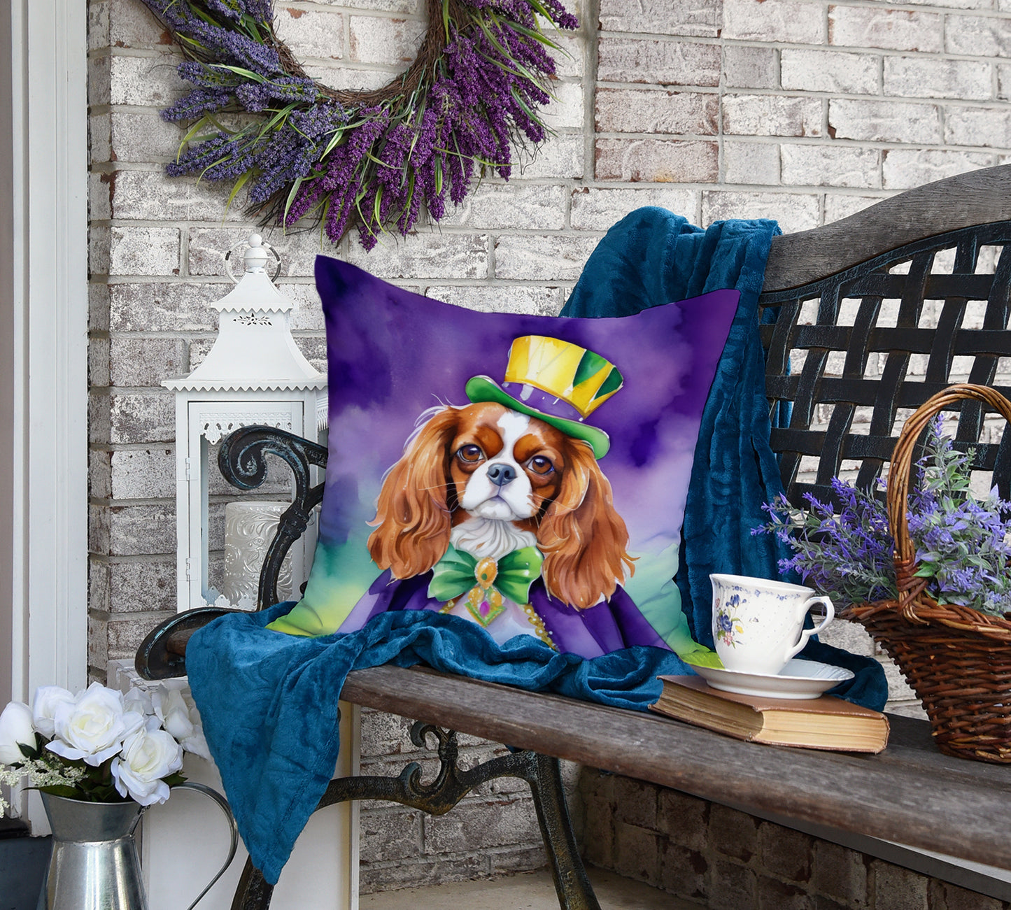 Cavalier Spaniel King of Mardi Gras Throw Pillow