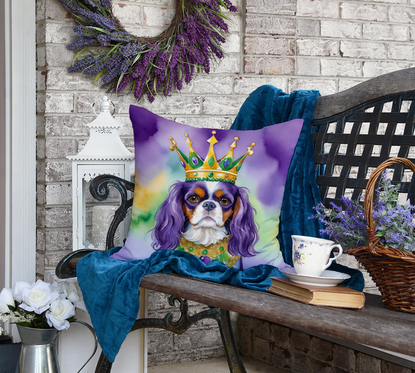 Cavalier Spaniel King of Mardi Gras Throw Pillow