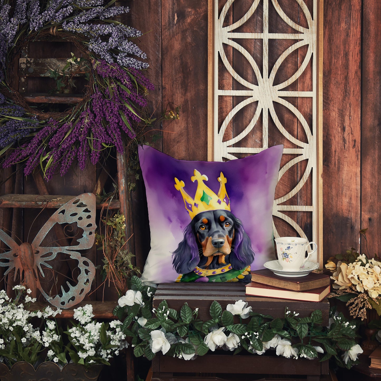 Gordon Setter King of Mardi Gras Throw Pillow