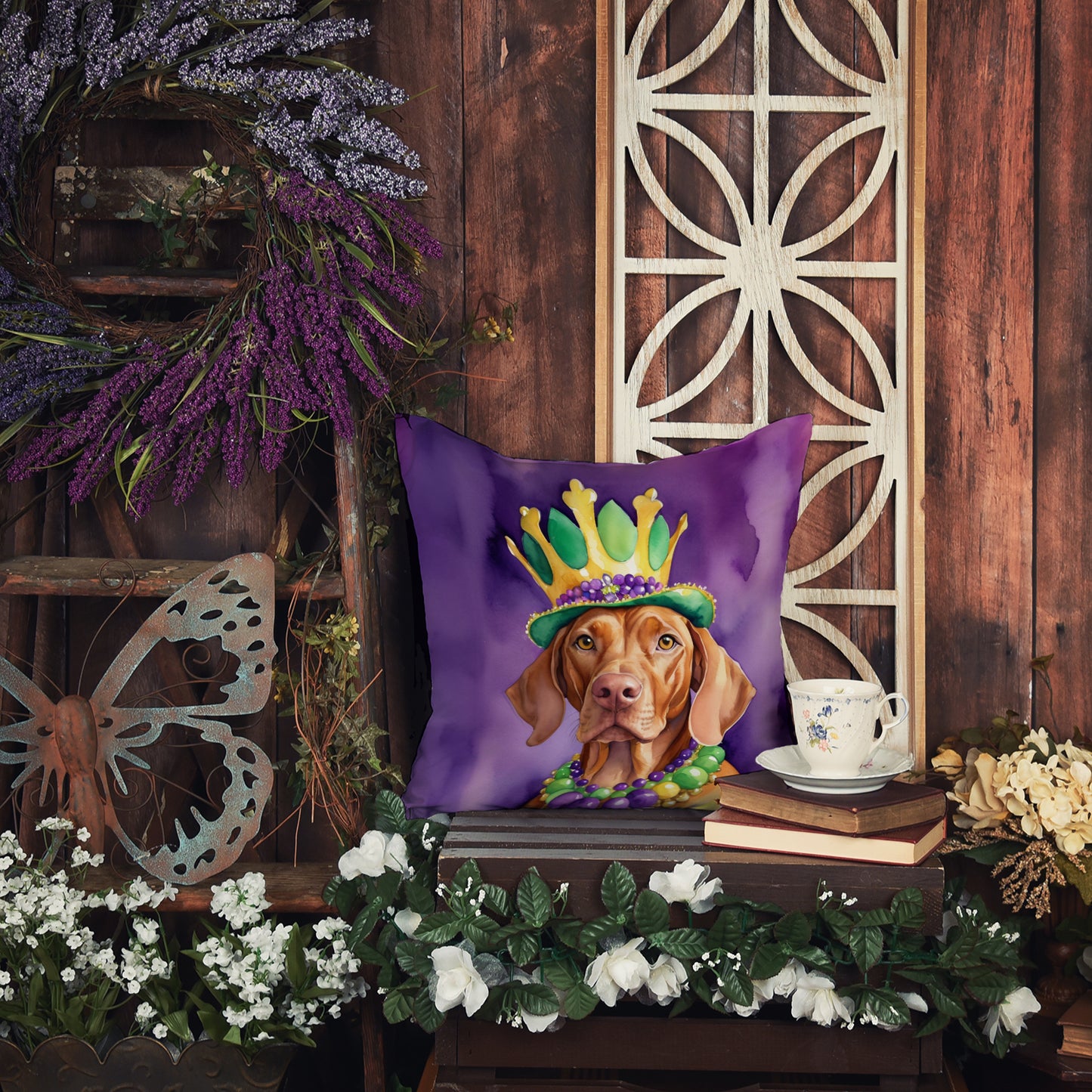 Vizsla King of Mardi Gras Throw Pillow