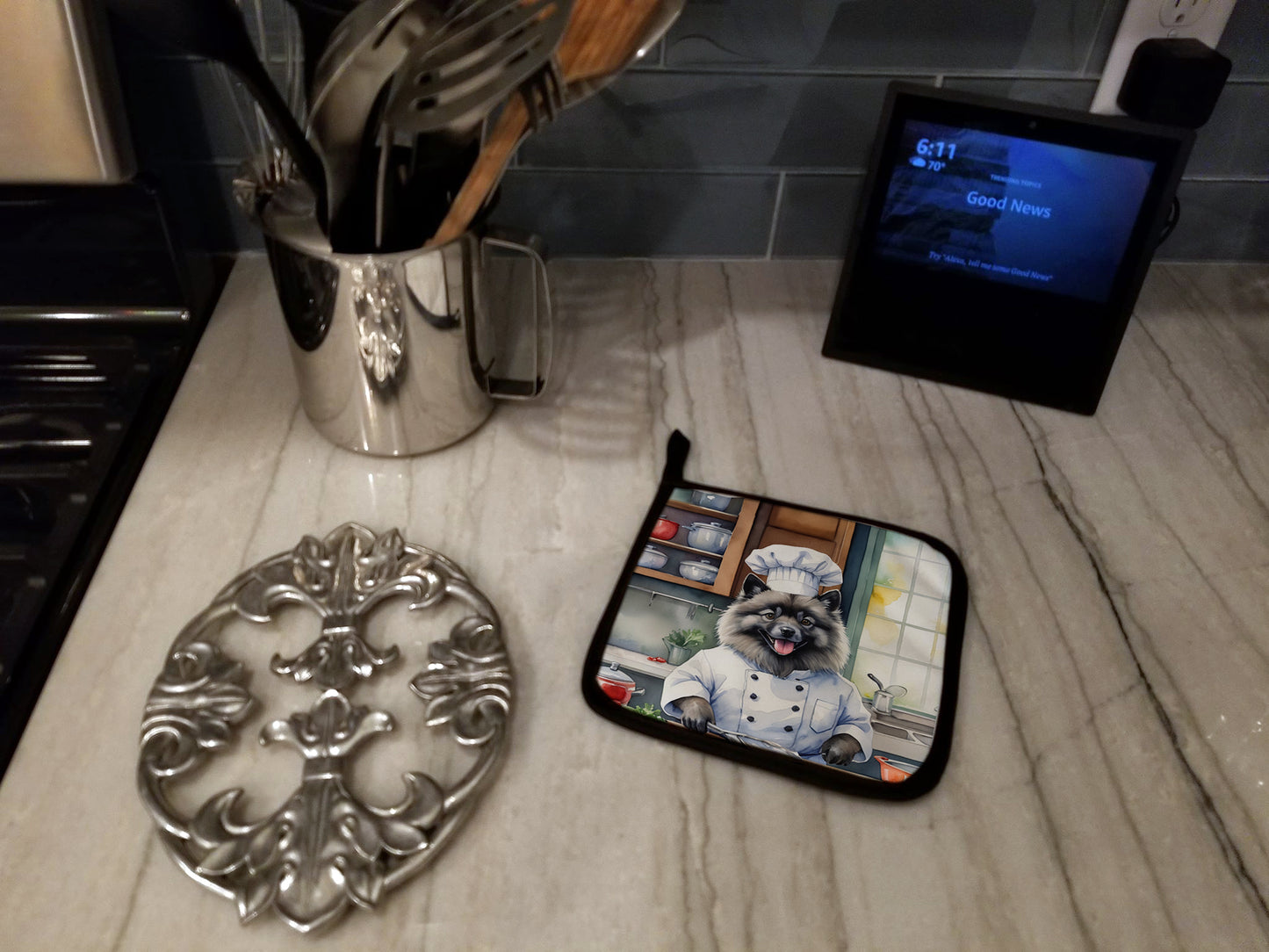 Keeshond The Chef Pair of Pot Holders