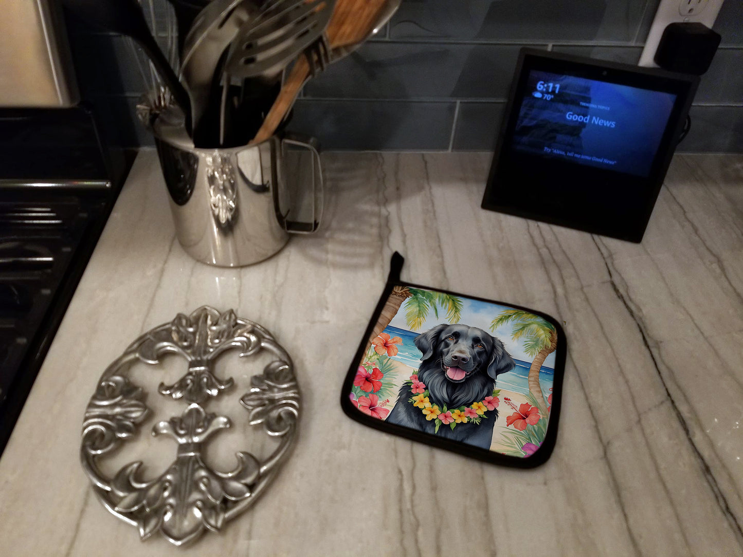 Flat-Coated Retriever Luau Pair of Pot Holders