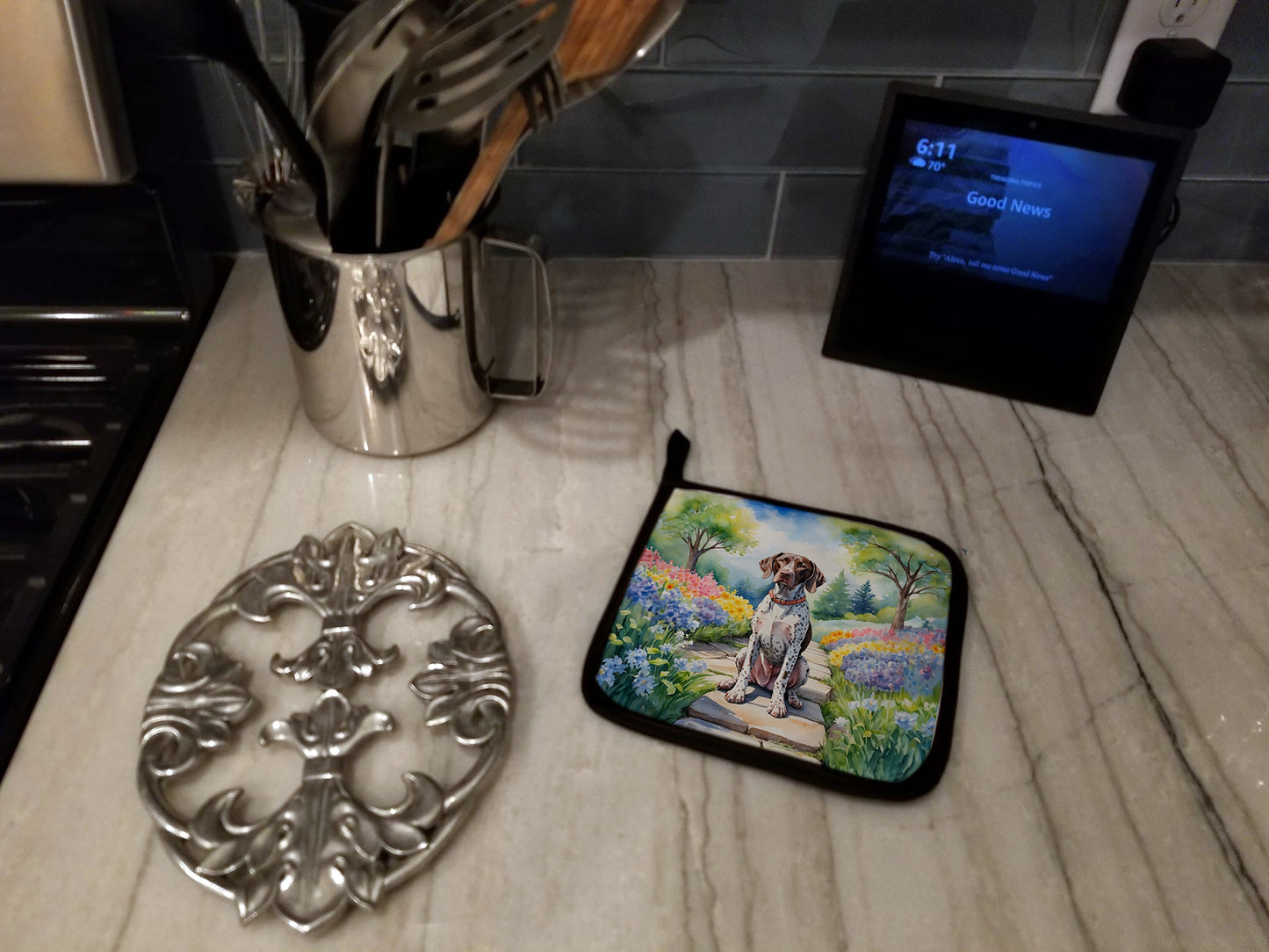 German Shorthaired Pointer Spring Path Pair of Pot Holders