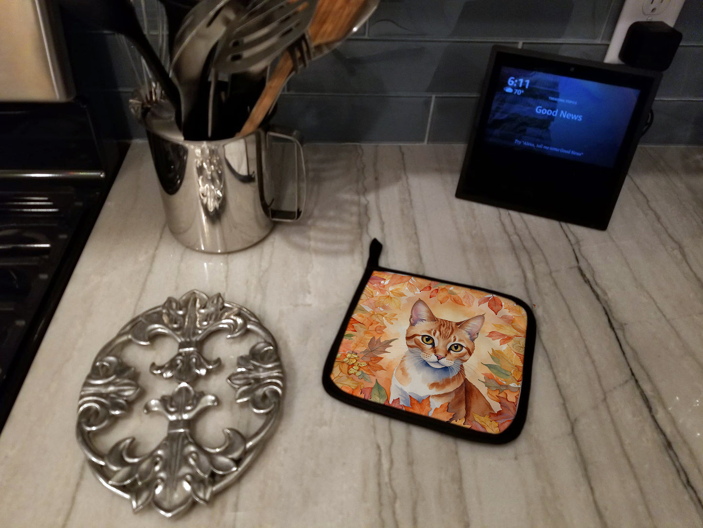 Arabian Mau Cat in Fall Leaves Pair of Pot Holders