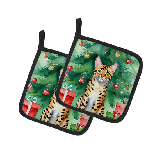 Buy this Bengal Cat By the Christmas Tree Pair of Pot Holders