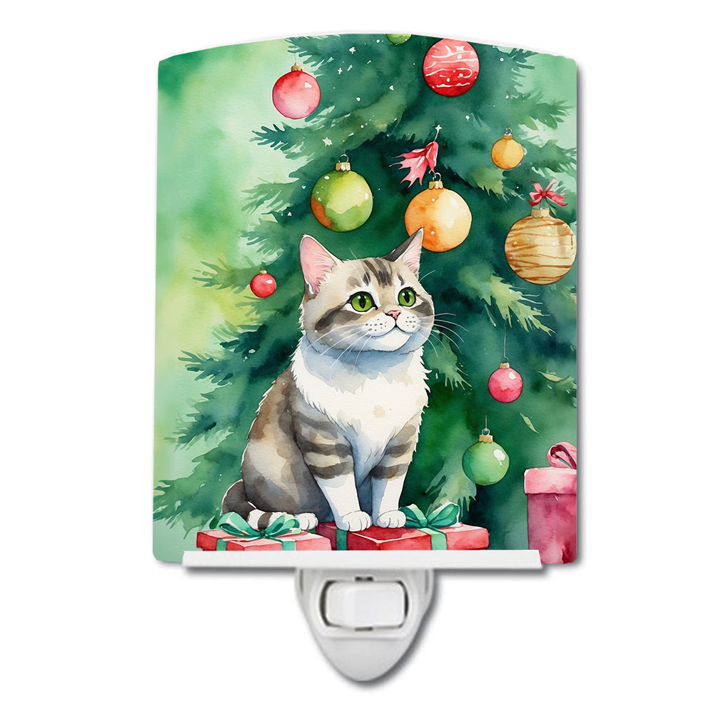 Buy this Li Hua Cat By the Christmas Tree Ceramic Night Light