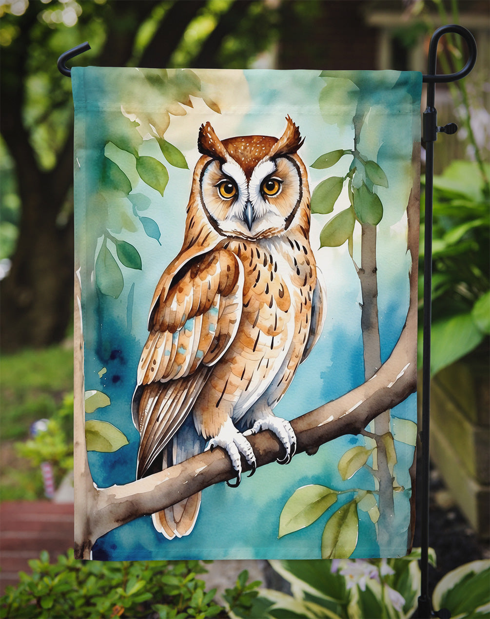 Oriental Bay Owl Garden Flag