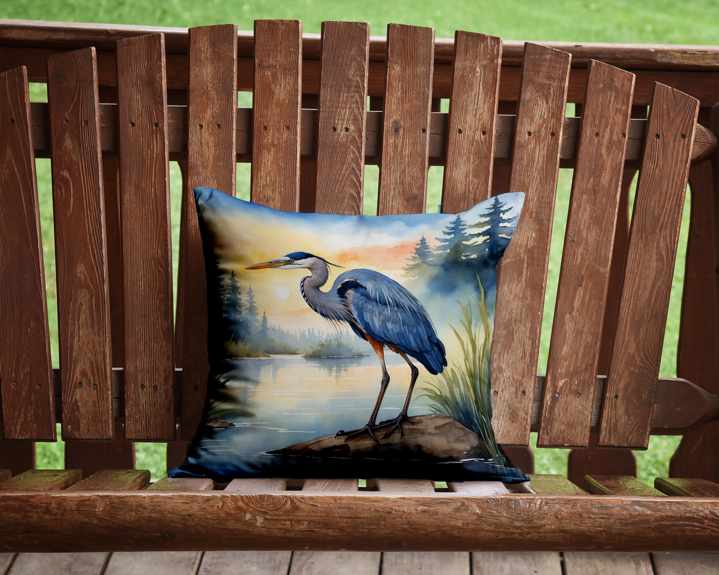 Blue Heron Emerging as the day fades Throw Pillow