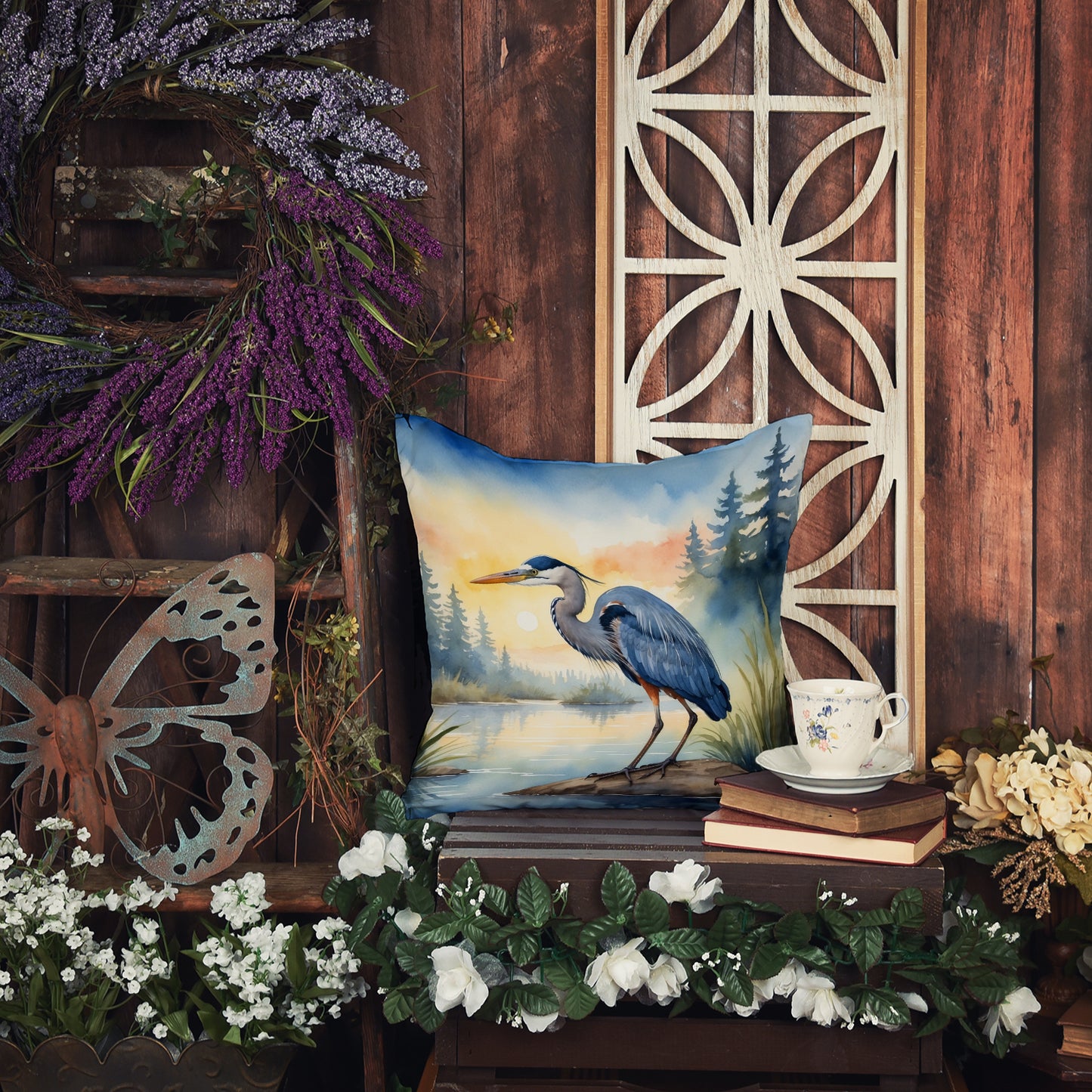 Blue Heron Emerging as the day fades Throw Pillow
