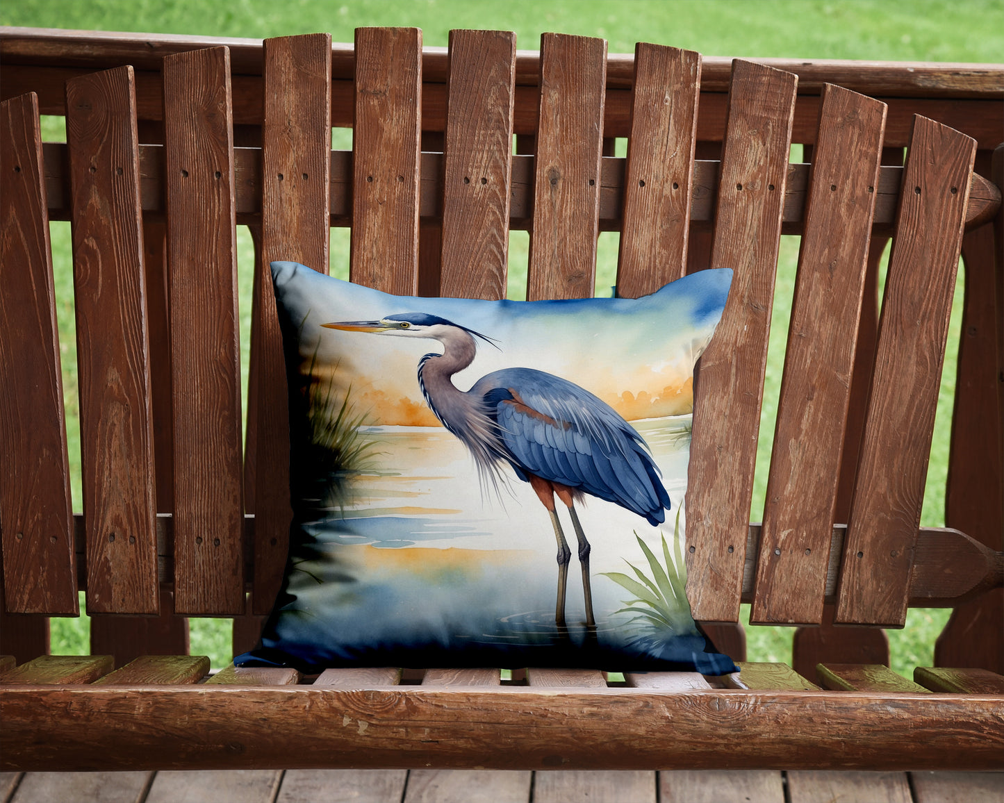 Blue Heron Emerging as the day fades Throw Pillow