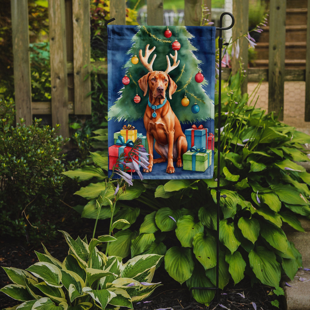 Vizsla Christmas Reindeer Garden Flag