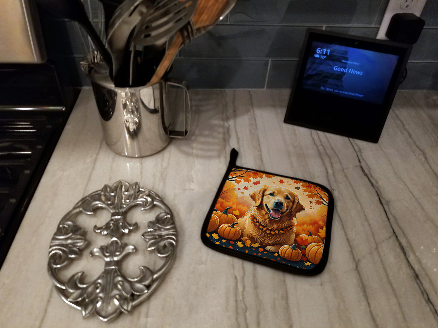 Golden Retriever Fall Pair of Pot Holders