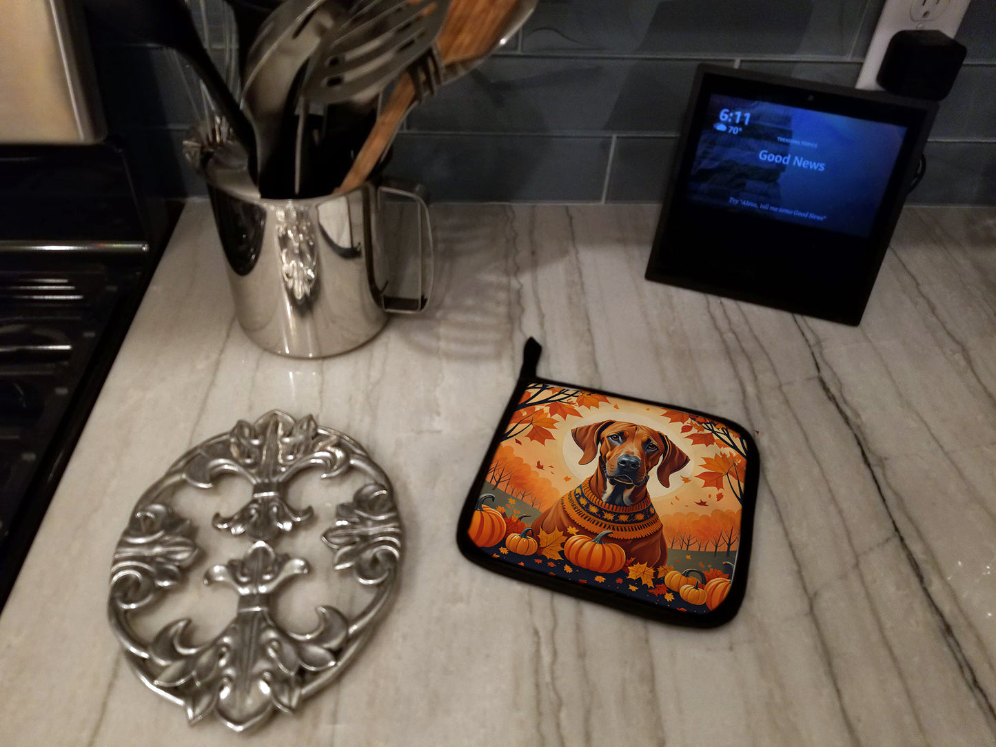 Rhodesian Ridgeback Fall Pair of Pot Holders