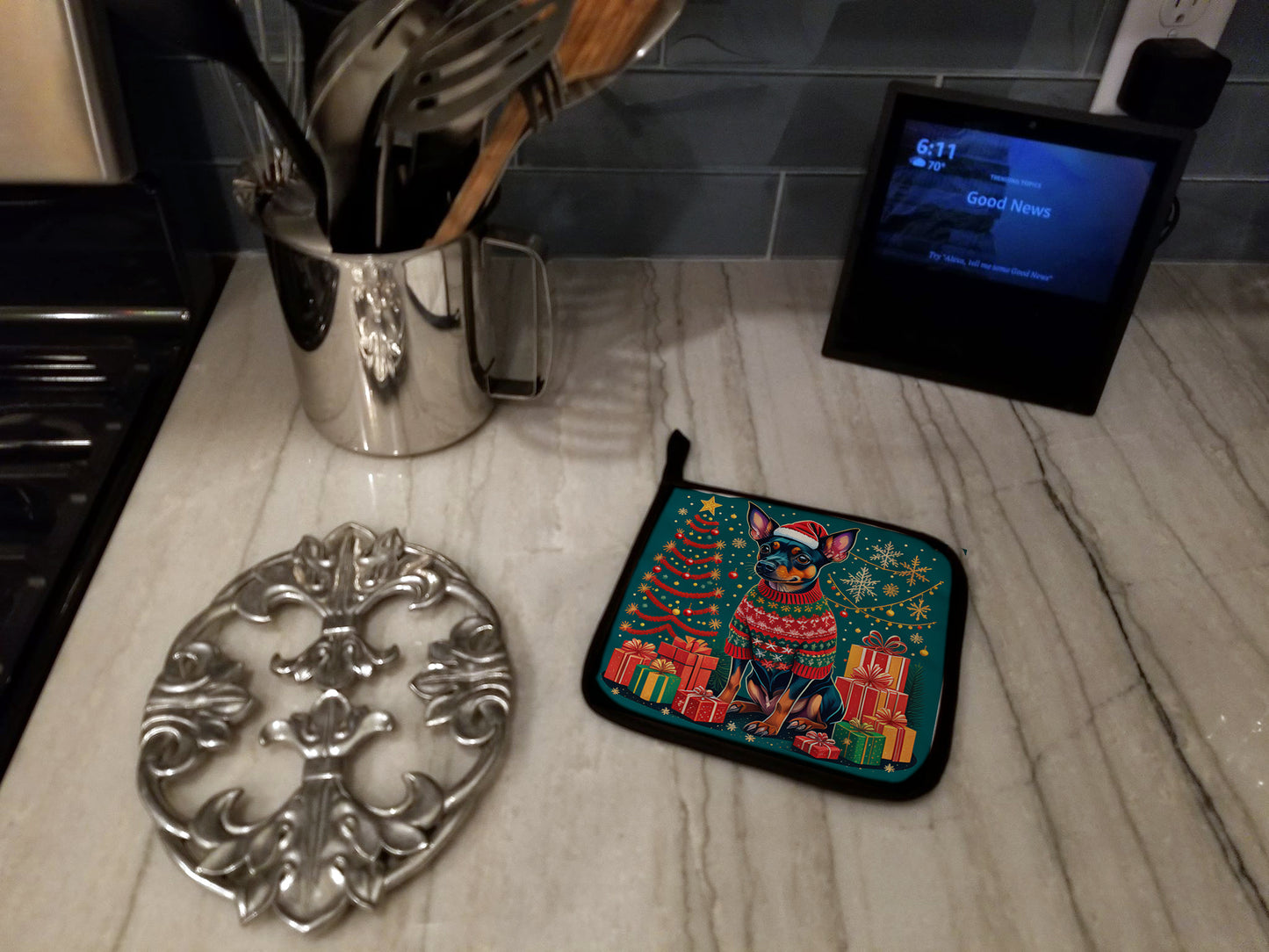 Miniature Pinscher Christmas Pair of Pot Holders