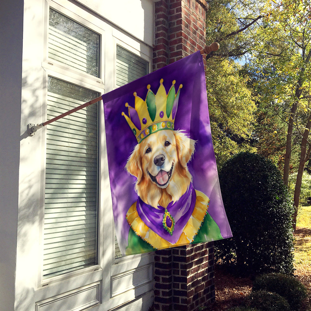 Golden Retriever King of Mardi Gras House Flag