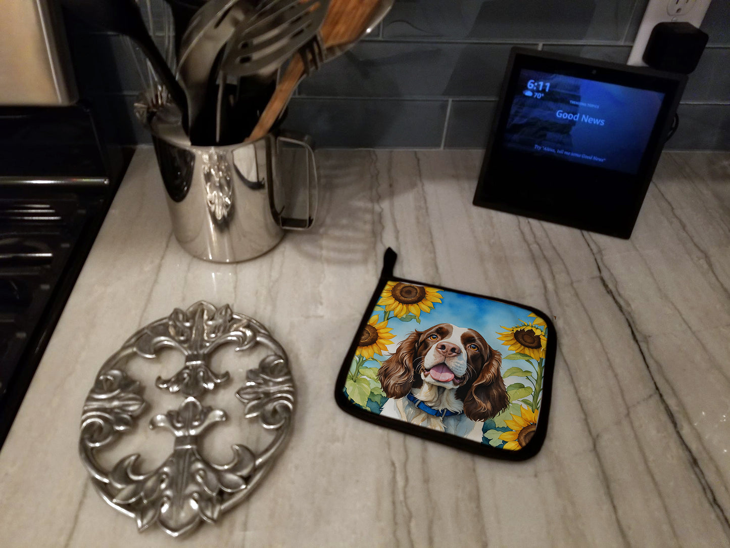 English Springer Spaniel in Sunflowers Pair of Pot Holders