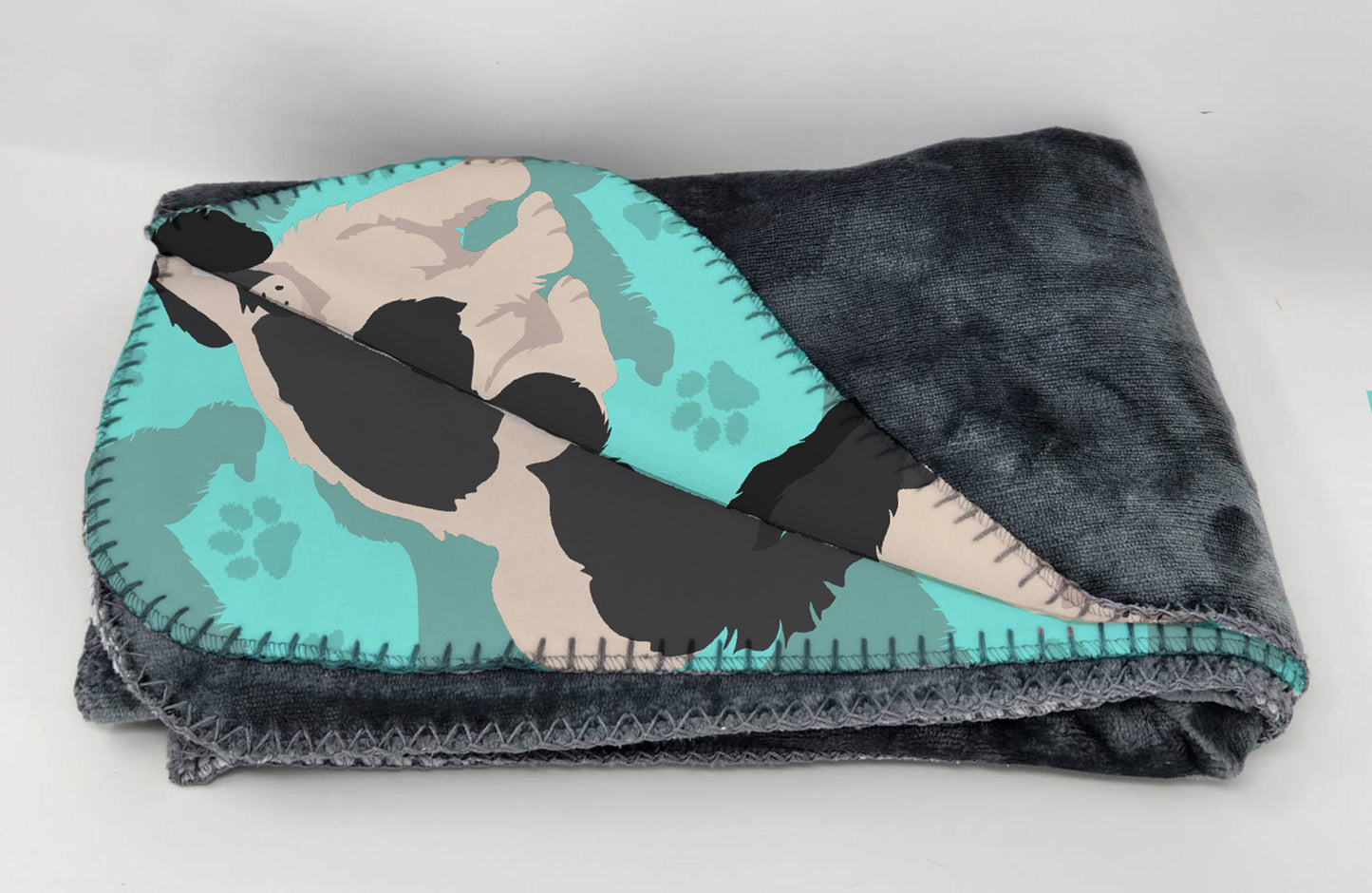 Black and White English Springer Spaniel Soft Travel Blanket with Bag