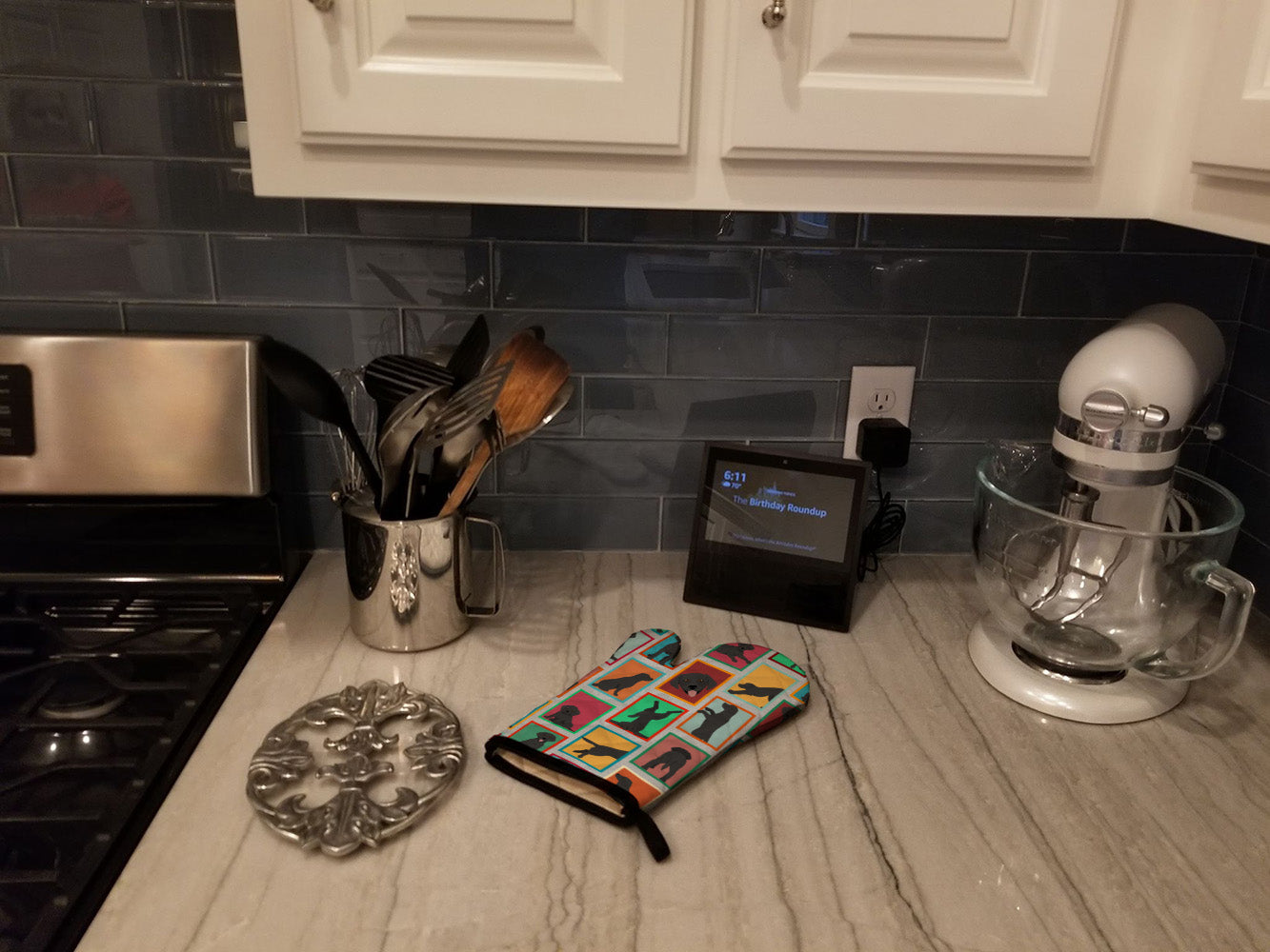 Lots of Black Labrador Retriever Oven Mitt