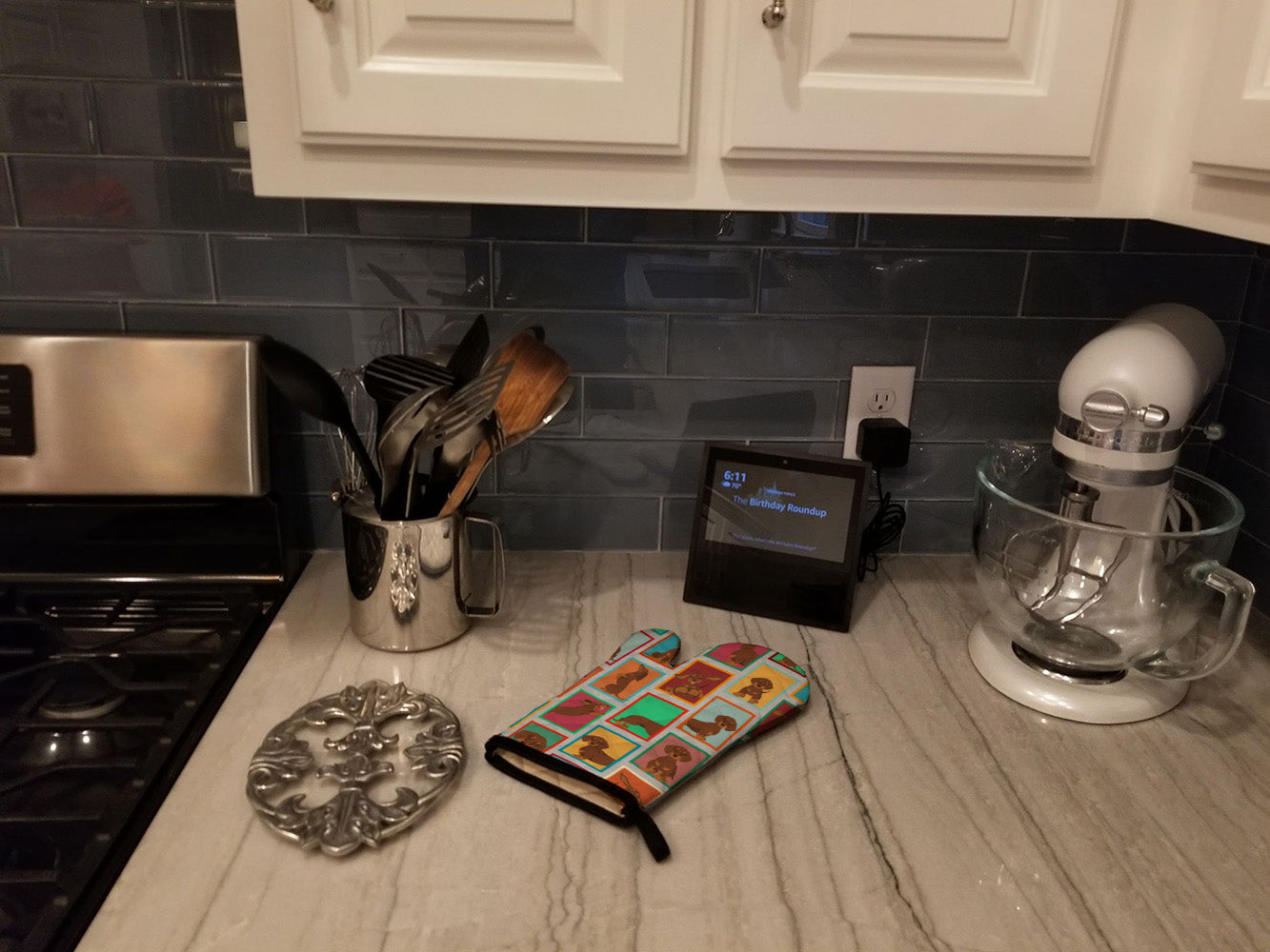 Lots of Chocolate and Tan Dachshund Oven Mitt