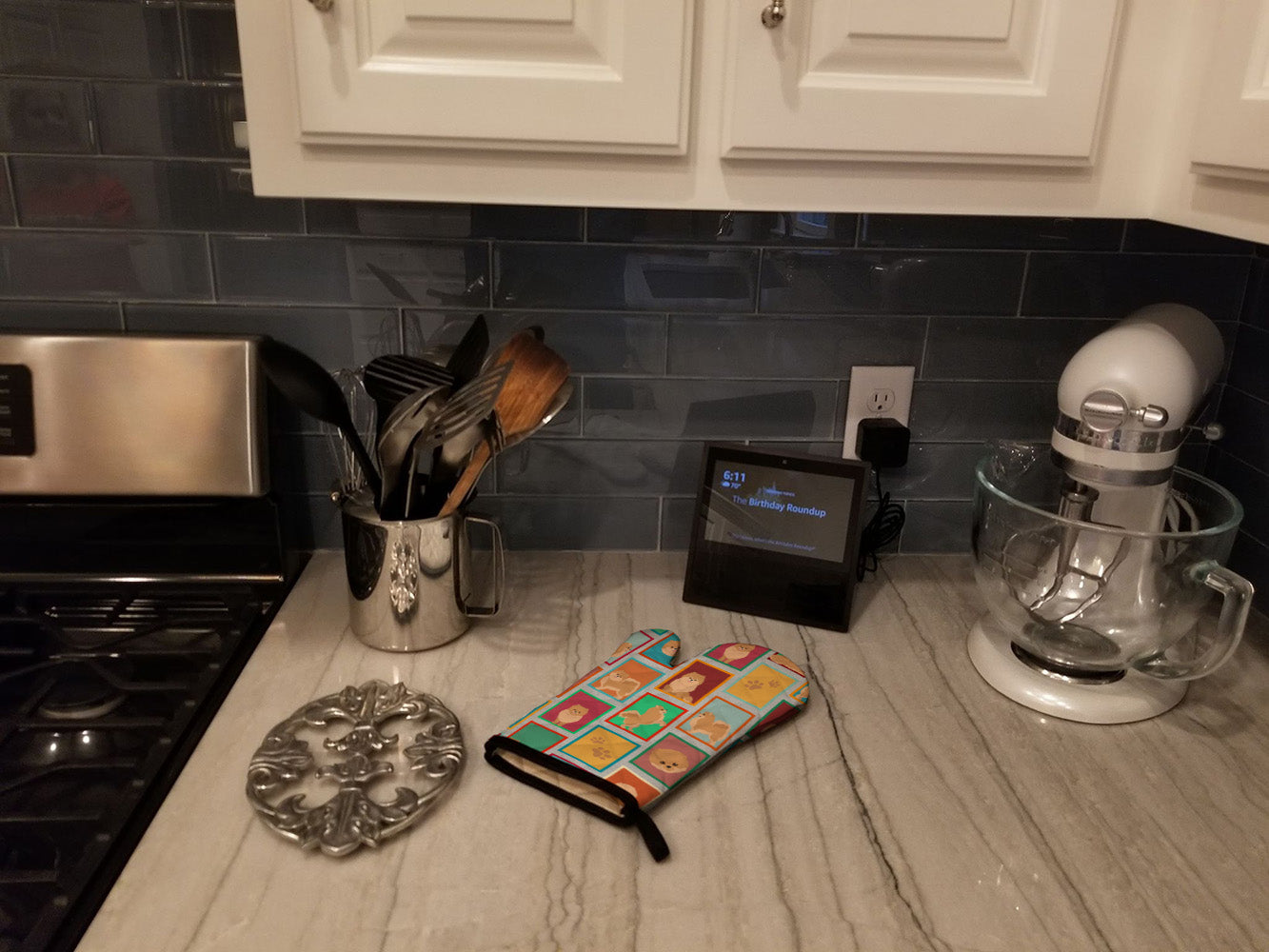 Lots of Orange Pomeranian Oven Mitt